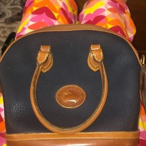 Dooney And Burke Leather Navy Brown Zipper Purse